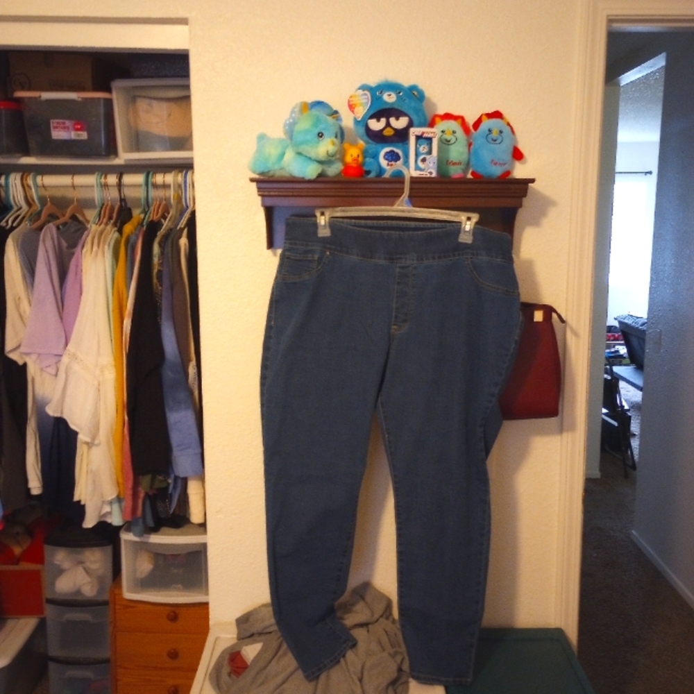 Women's Blue Jeans